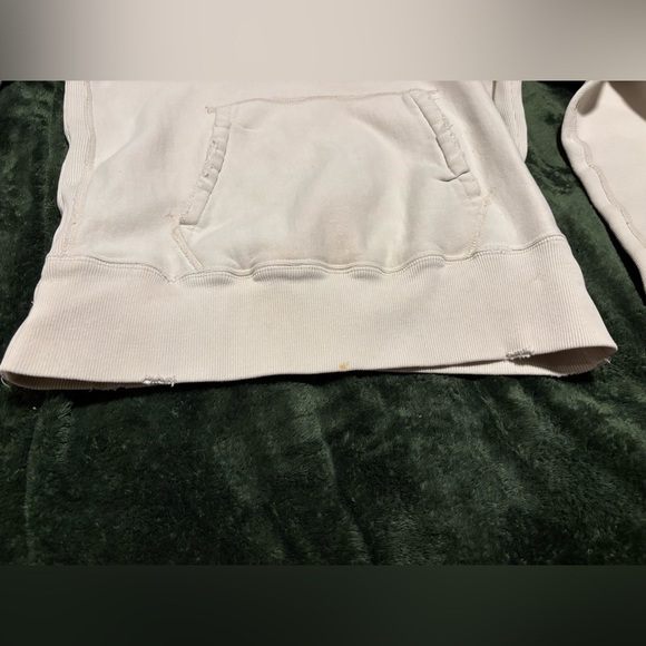 Vintage Abercrombie and Fitch man’s hoodie. Extremely thick and warm! - Picture 2 of 6